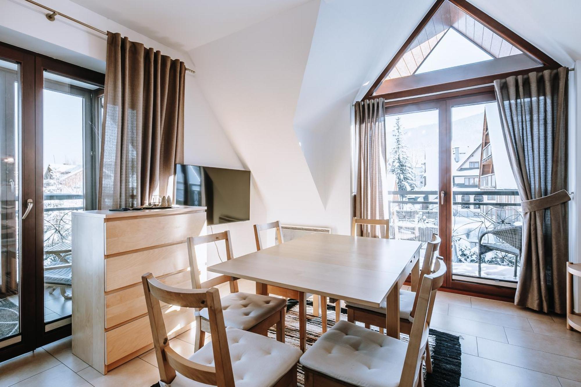 Szafir Apartamenty Mozaika Centrum Piec Kominkowy ザコパネ エクステリア 写真